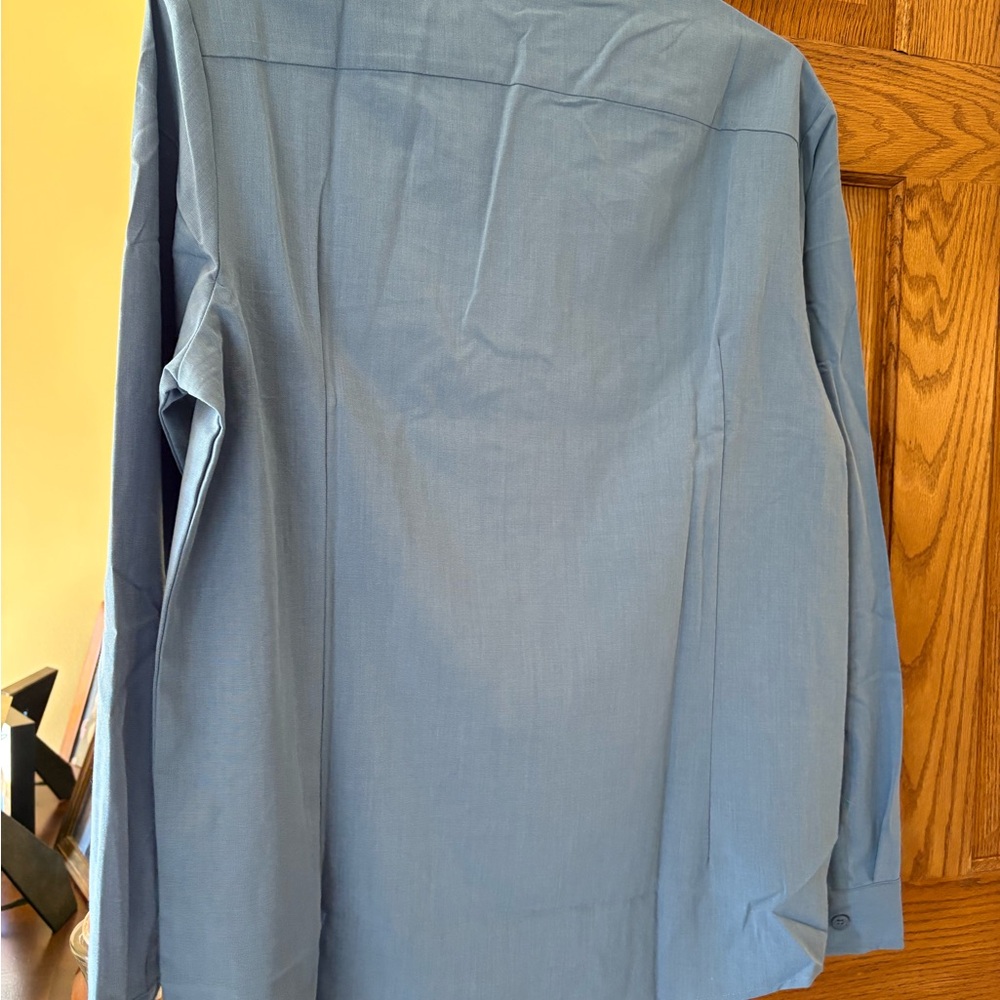 Casual Blue Button Down Shirt, new size large - Picture 3 of 6